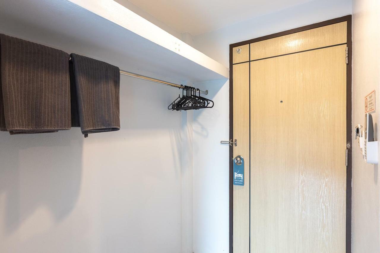Minimal House Patong (Adults Only) Hostel Ngoại thất bức ảnh